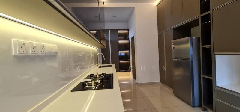 Rumah Berkembar untuk Dijual di Desa Petaling (Kuala Lumpur) - Jamie Chen - PropertyGuru.com.my