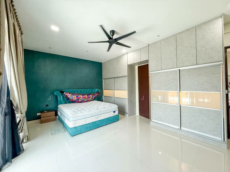 2.5-storey Terraced House for Sale in Seksyen 16 (Shah Alam) - JUMIDAH (JUE) - Bedroom - PropertyGuru.com.my