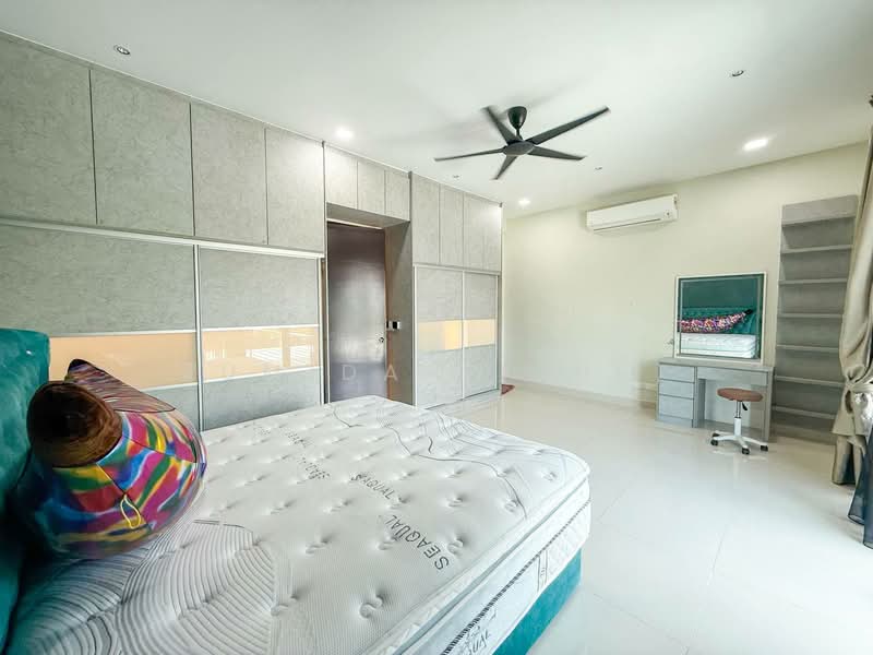 2.5-storey Terraced House for Sale in Seksyen 16 (Shah Alam) - JUMIDAH (JUE) - Bedroom - PropertyGuru.com.my