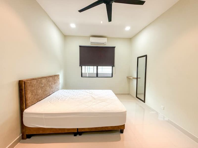 2.5-storey Terraced House for Sale in Seksyen 16 (Shah Alam) - JUMIDAH (JUE) - Bedroom - PropertyGuru.com.my
