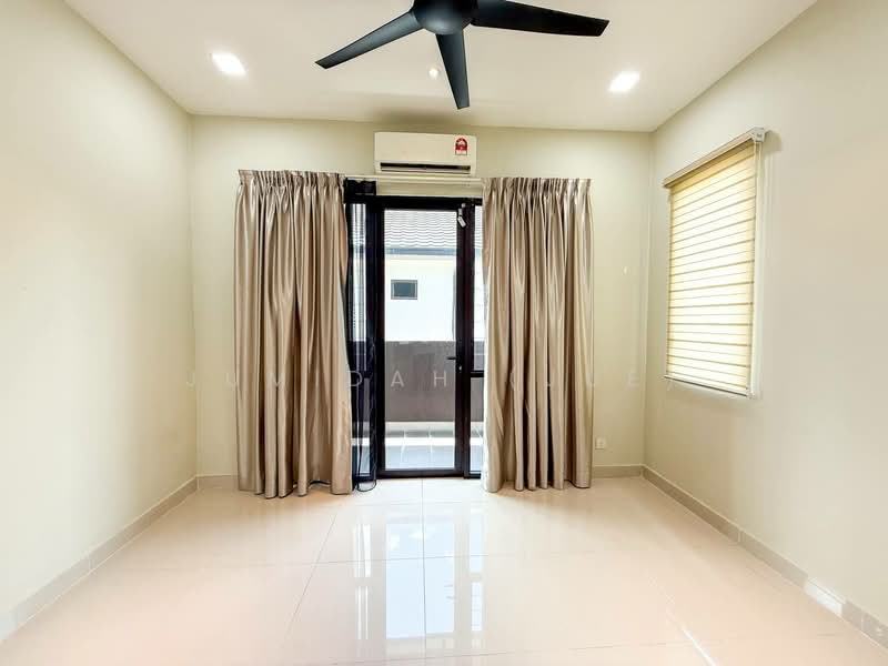 2.5-storey Terraced House for Sale in Seksyen 16 (Shah Alam) - JUMIDAH (JUE) - Interior - PropertyGuru.com.my