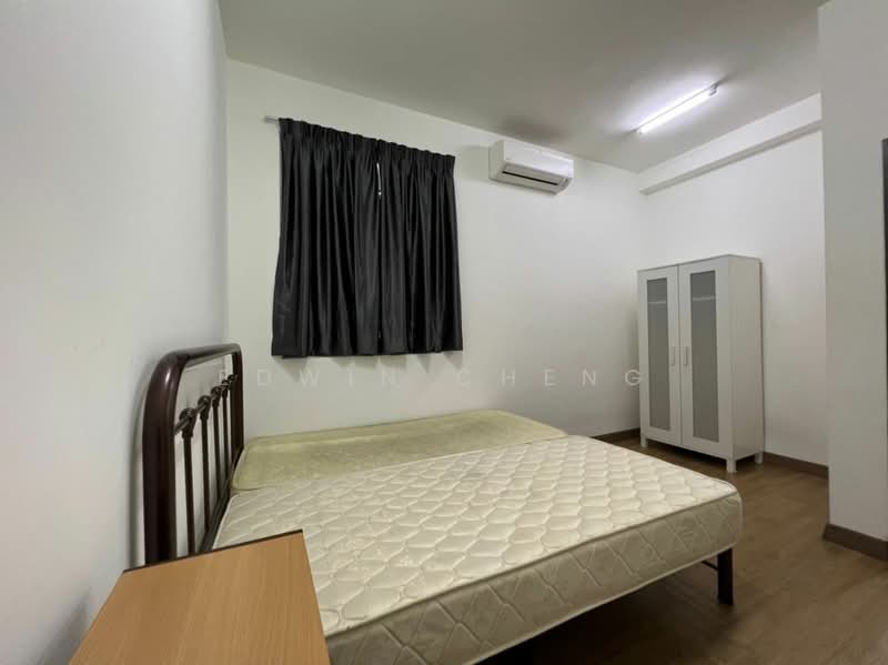 Servis Apartment untuk Dijual di Service Residence @ Landmark Residence 1 - Edwin Cheng - Bedroom - PropertyGuru.com.my