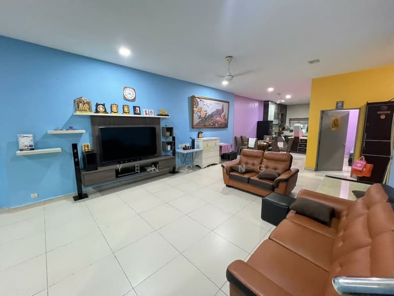 Rumah Teres 2 Tingkat untuk Dijual di Taman Bukit Maluri (Kepong) - Yen Ching - Living Room - PropertyGuru.com.my
