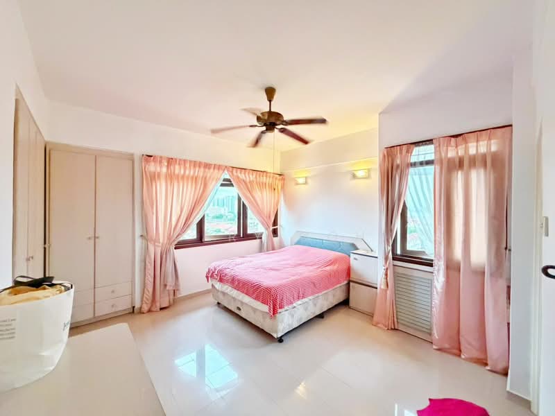 Pangsapuri untuk Dijual di Lavinia Apartments - Gary Goh - Bedroom - PropertyGuru.com.my