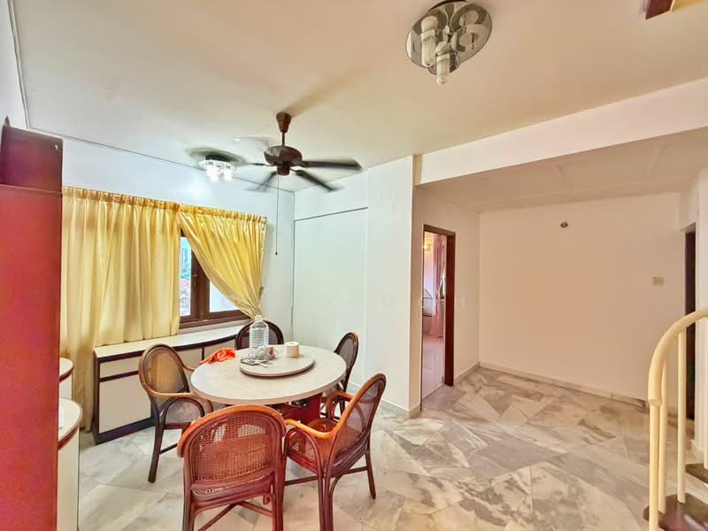 Pangsapuri untuk Dijual di Lavinia Apartments - Gary Goh - Dining Room - PropertyGuru.com.my