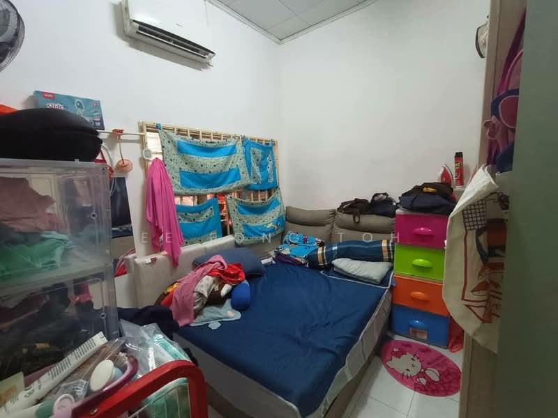 Rumah Teres 1 Tingkat untuk Dijual di Mutiara Rini (Skudai) - Ee Fong Toh - Bedroom - PropertyGuru.com.my