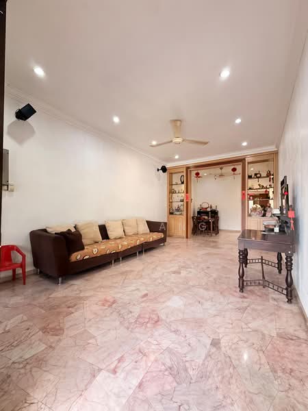 Rumah Berkembar untuk Dijual di Taman Oriental (Ayer Itam) - Li Fang - Living Room - PropertyGuru.com.my