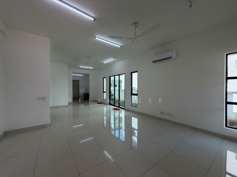 Semi-Detached House for Rent in Telok Panglima Garang (Selangor) - Selina Lee - Living Room - PropertyGuru.com.my