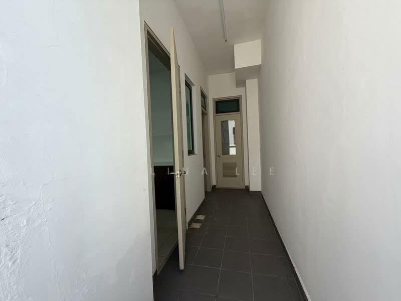 Semi-Detached House for Rent in Telok Panglima Garang (Selangor) - Selina Lee - Corridor - PropertyGuru.com.my