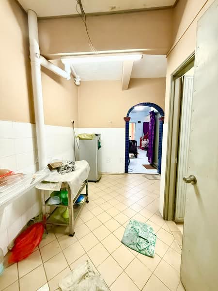 Rumah Teres 2 Tingkat untuk Dijual di Bandar Rinching Seksyen 4 (Semenyih) - Azli Ibrahim - Kitchen - PropertyGuru.com.my