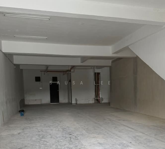 Shop for Sale in Taman Puteri Wangsa (Ulu Tiram) - Sausa Lee - Interior - PropertyGuru.com.my