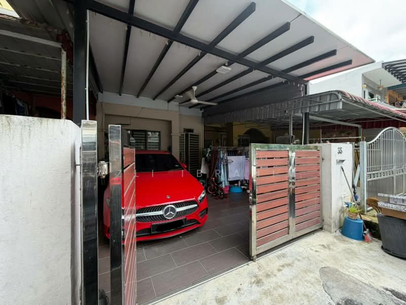 Rumah Teres 2 Tingkat untuk Dijual di Taman Mulia Jaya (Ampang) - Azli Ibrahim - Exterior - PropertyGuru.com.my