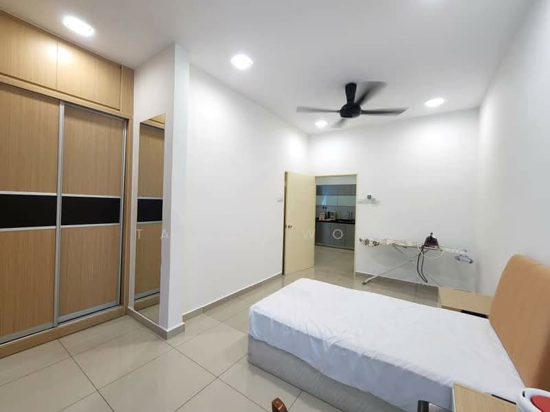Rumah Berkembar untuk Dijual di Canary Garden (Klang) - Tabris Wong - Bedroom - PropertyGuru.com.my