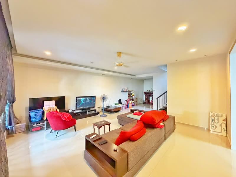Semi-Detached House for Sale in Ayer Itam (Penang) - Gary Goh - Living Room - PropertyGuru.com.my