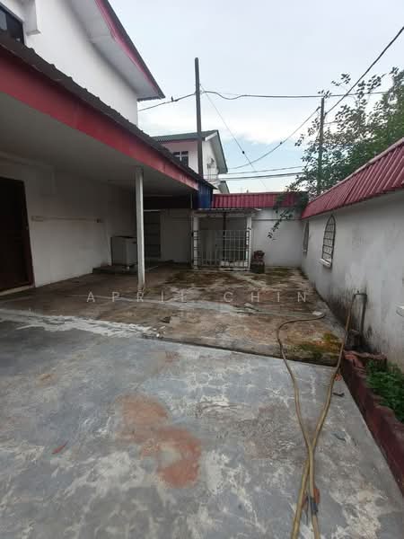 Rumah Teres 1.5 Tingkat untuk Disewa di Taman Perling (Perling) - April Chin - Exterior - PropertyGuru.com.my