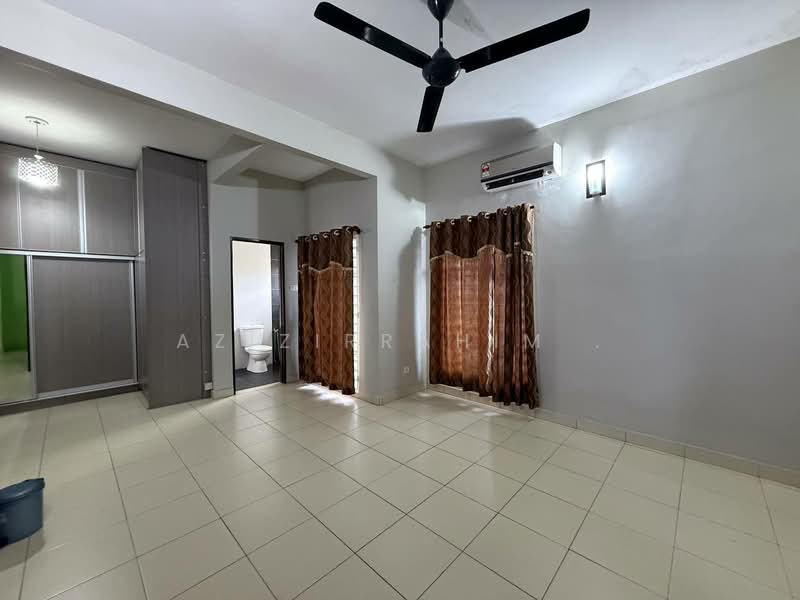 Rumah Berkembar untuk Dijual di Hulu Semenyih (Selangor) - Azizirrahim . - Bedroom - PropertyGuru.com.my