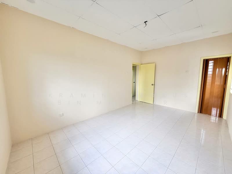 Apartment for Sale at Pangsapuri Bayu Suria (Summerfields Apartments) - Akramin Firdaus Bin Mokhtar - PropertyGuru.com.my