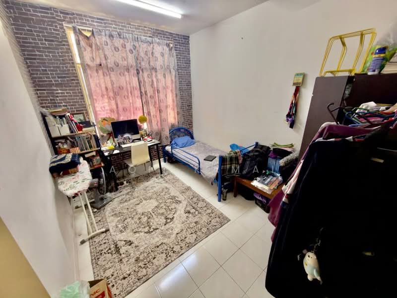Rumah Teres 2 Tingkat untuk Dijual di Kampung Tasik Tambahan (Ampang) - Aqil Kamal - Bedroom - PropertyGuru.com.my