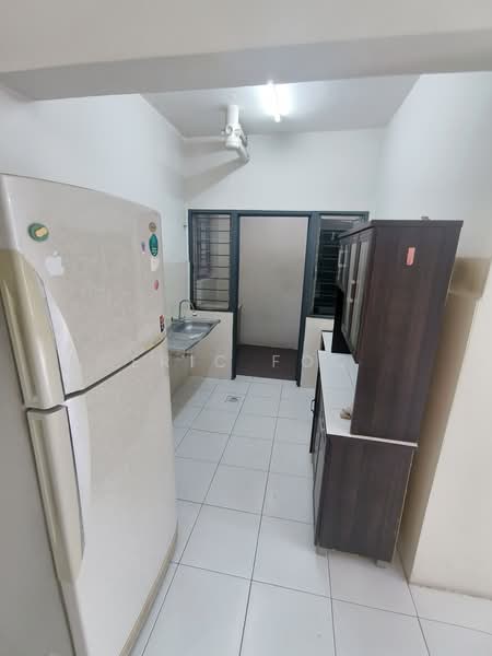 Condominium for Rent at Calisa N @ Calisa Residences - Eric Foo - Kitchen - PropertyGuru.com.my
