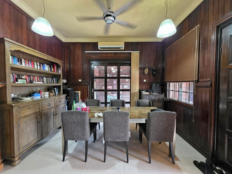 Rumah Berkembar untuk Dijual di D'Kayangan (Shah Alam) - Azli Ibrahim - Dining Room - PropertyGuru.com.my