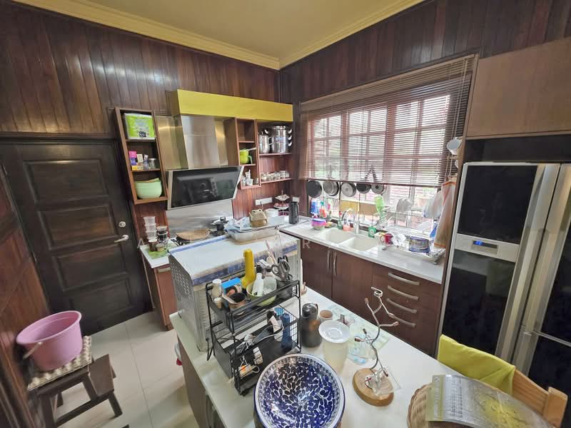 Rumah Berkembar untuk Dijual di D'Kayangan (Shah Alam) - Azli Ibrahim - Kitchen - PropertyGuru.com.my