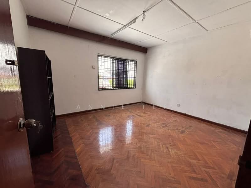2-storey Terraced House for Rent in Taman Pelangi (Johor Bahru) - Annie Tee - PropertyGuru.com.my