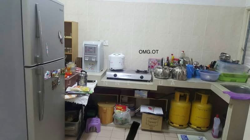 Terraced House for Sale in Bandar Botanic (Klang) - Joanne Pua - Kitchen - PropertyGuru.com.my