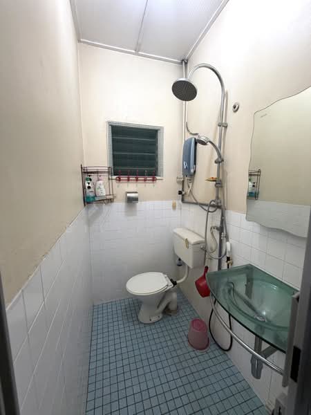 Rumah Teres 1 Tingkat untuk Dijual di Taman Cheras Perdana (Cheras) - Billy Chan - Bathroom - PropertyGuru.com.my
