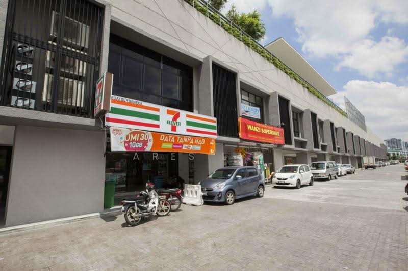 Shop / Office for Rent in Kampung Sungai Kayu Ara (Petaling Jaya) - Ares Lim - Exterior - PropertyGuru.com.my
