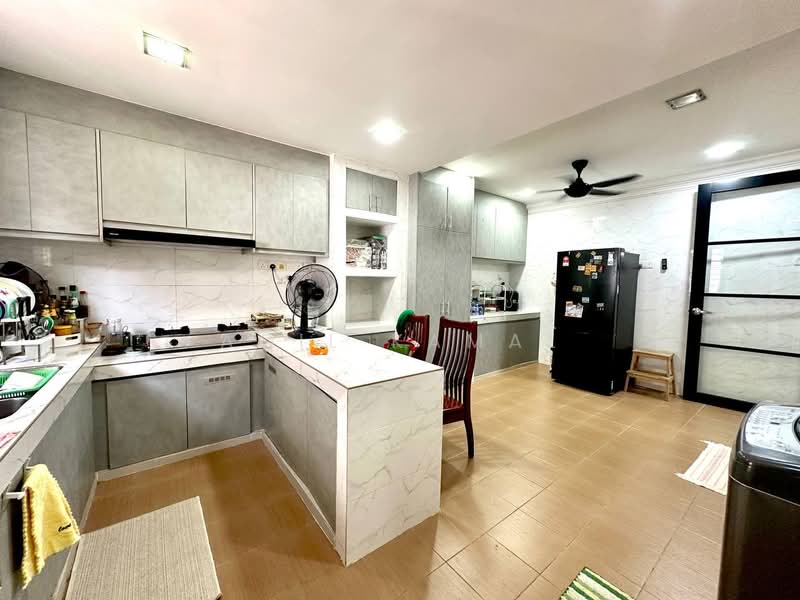 2-storey Terraced House for Sale in Taman Universiti Bangi (Kajang) - Aqil Kamal - Kitchen - PropertyGuru.com.my