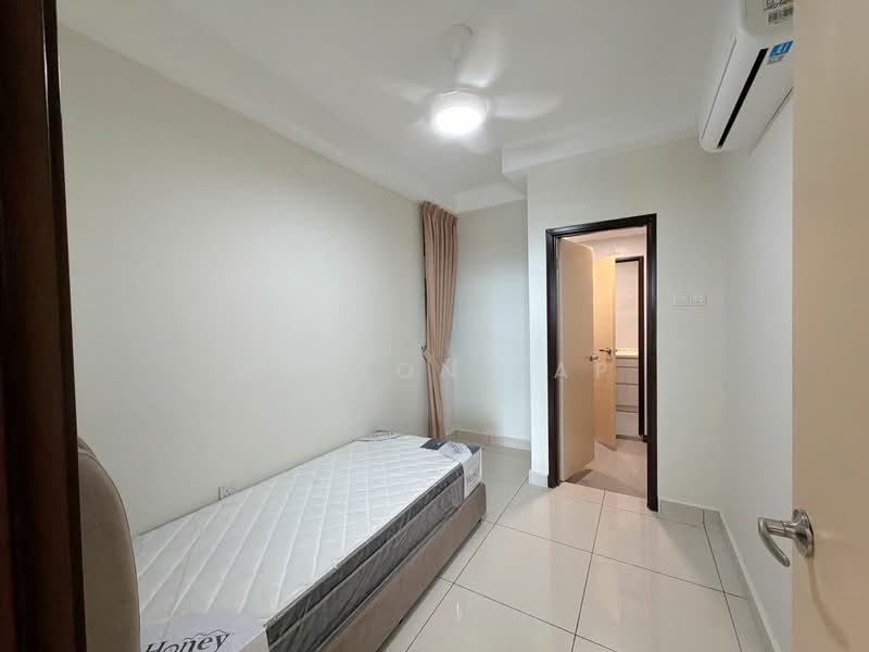 Servis Apartment untuk Disewa di KSL Residence @ Daya - Winson Yap - Bedroom - PropertyGuru.com.my