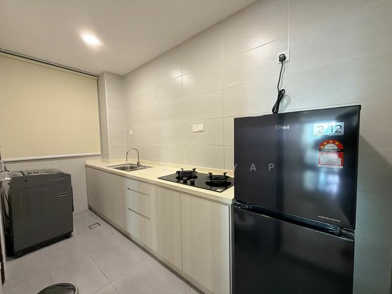 Servis Apartment untuk Disewa di KSL Residence @ Daya - Winson Yap - Kitchen - PropertyGuru.com.my