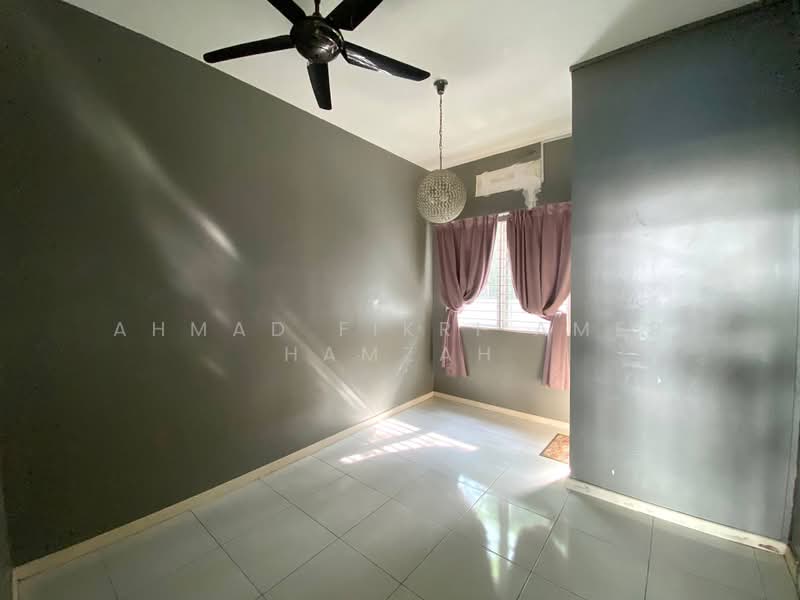 Rumah Teres 2 Tingkat untuk Dijual di TTDI Grove (Kajang) - Ahmad Fikri Amer Hamzah - Interior - PropertyGuru.com.my