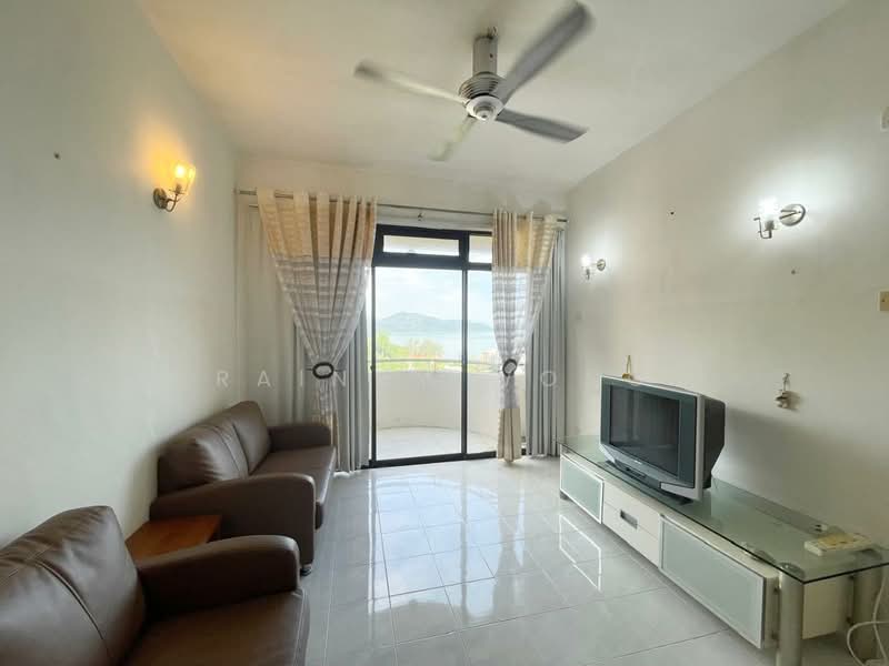 Kondominium untuk Dijual di Eden Seaview Condominium - Rainny Wong - Living Room - PropertyGuru.com.my