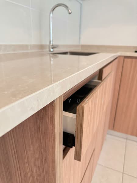 Servis Apartment untuk Disewa di Alinea Suites - Adib Yusuf - Kitchen - PropertyGuru.com.my