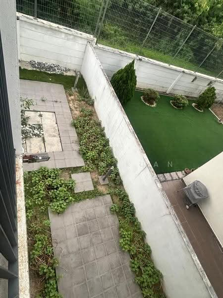Rumah Teres 2.5-Tingkat untuk Dijual di D'alpinia (Puchong) - Shawn Kuan - Garden - PropertyGuru.com.my