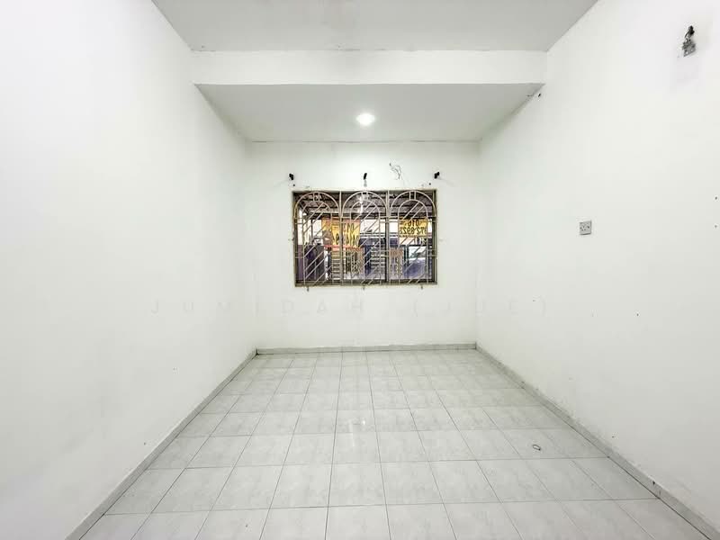 1-storey Terraced House for Sale in Taman Sentosa (Klang) - JUMIDAH (JUE) - Interior - PropertyGuru.com.my
