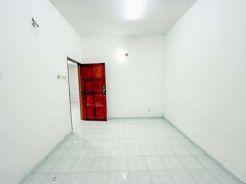 1-storey Terraced House for Sale in Taman Sentosa (Klang) - JUMIDAH (JUE) - Interior - PropertyGuru.com.my