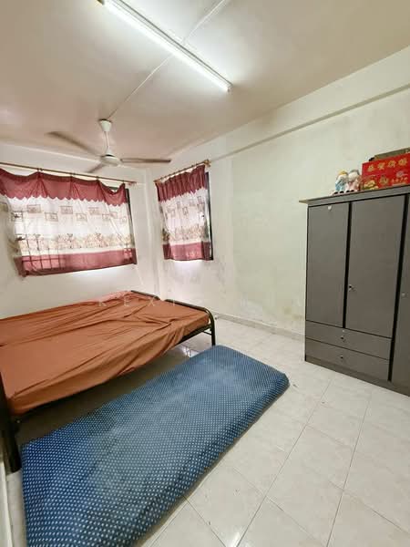 Pangsapuri untuk Dijual di Vista Seri Alam - Kexin Hua - Bedroom - PropertyGuru.com.my