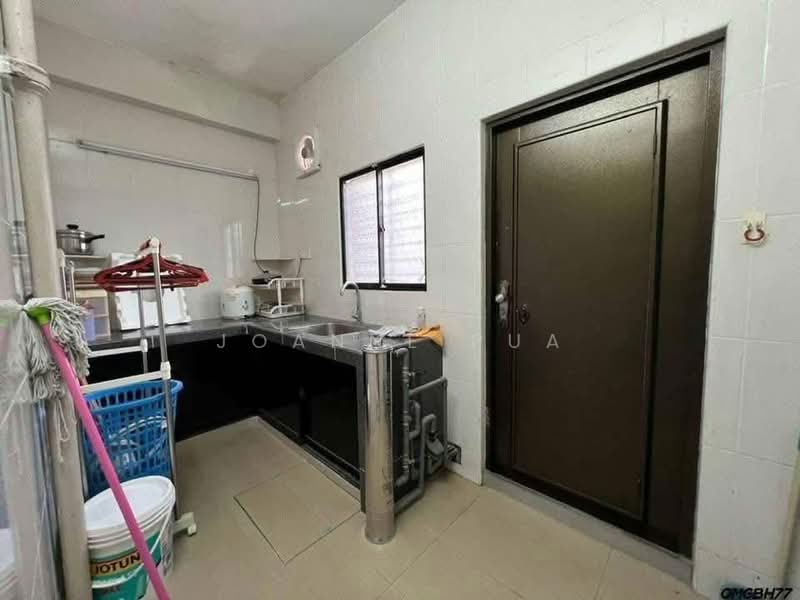1-storey Terraced House for Sale in Taman Gembira (Klang) - Joanne Pua - Kitchen - PropertyGuru.com.my