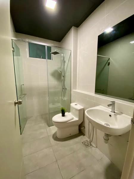 Service Residence for Rent at Parkland Residence - Li Xuan Lim - Bathroom - PropertyGuru.com.my
