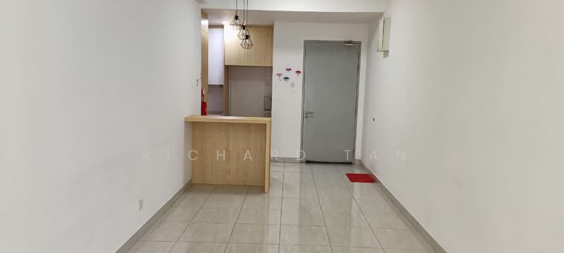 Servis Apartment untuk Dijual di BSP 21 - Richard Tan - Living Area - PropertyGuru.com.my