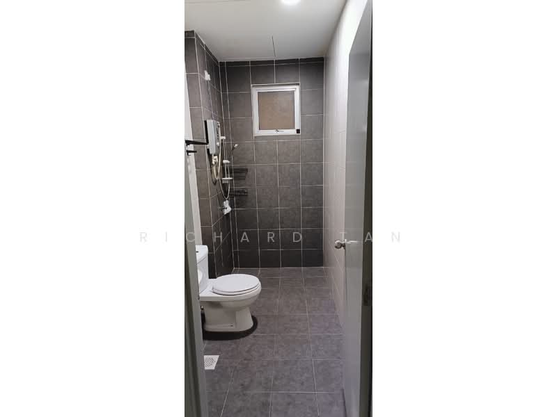 Servis Apartment untuk Dijual di BSP 21 - Richard Tan - Bathroom - PropertyGuru.com.my
