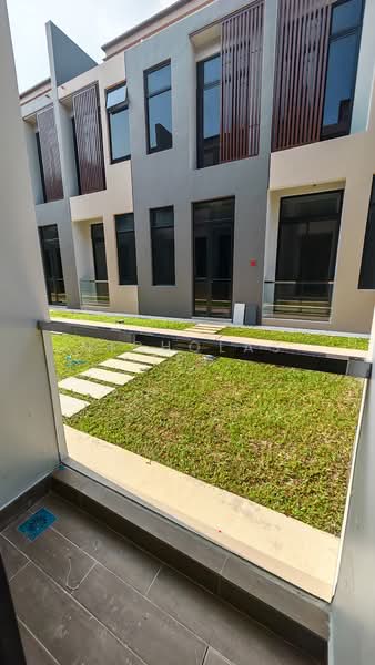 Rumah Teres 2 Tingkat untuk Dijual di Nusa Sentral (Iskandar Puteri (Nusajaya)) - Nicholas Tey - Exterior - PropertyGuru.com.my