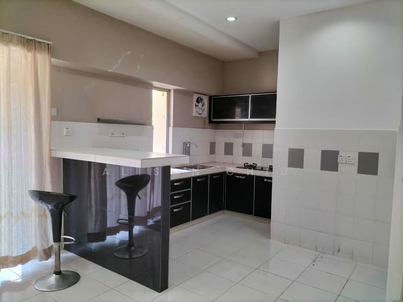 Townhouse for Sale in Batu Caves (Selangor) - Alison Chiu - Kitchen - PropertyGuru.com.my