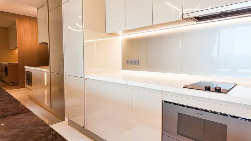 Servis Apartment untuk Disewa di Pavilion Damansara Heights - Kelvin Loo - Kitchen - PropertyGuru.com.my