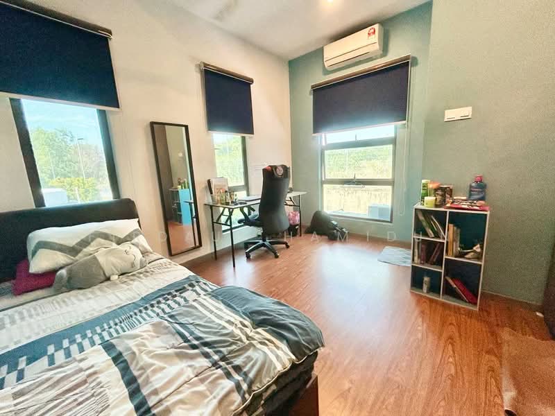 3-storey Terraced House for Sale in Alam Impian (Shah Alam) - Firdaus Hamidun - PropertyGuru.com.my