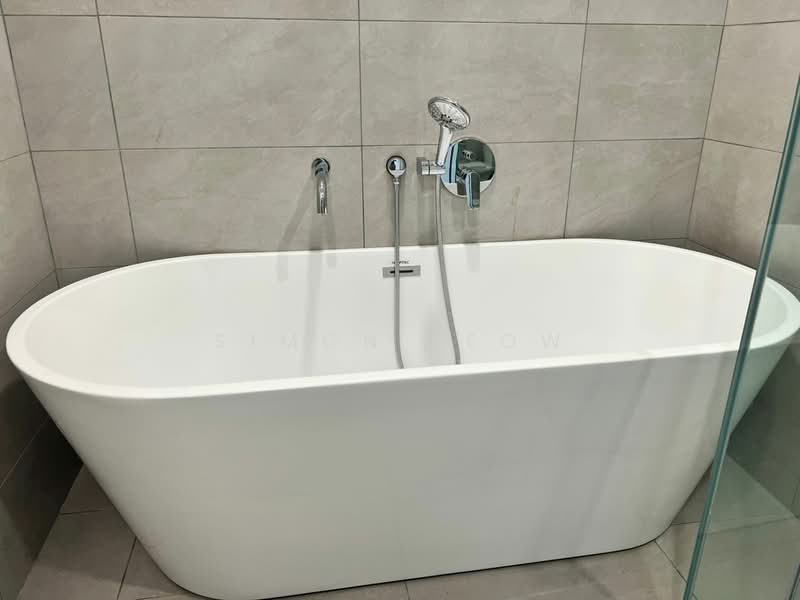 Servis Apartment untuk Disewa di Dorsett Waterfront Subang - Simon Teow - Bathroom - PropertyGuru.com.my