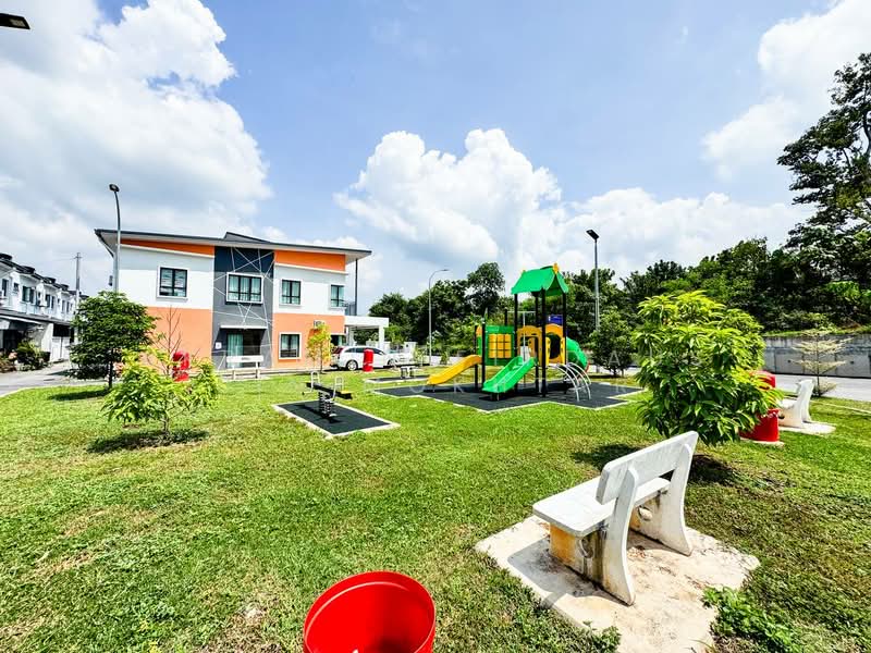 2-storey Terraced House for Sale in Kampung Batu 9 Kebun Baru (Telok Panglima Garang) - Akramin Firdaus Bin Mokhtar - PropertyGuru.com.my