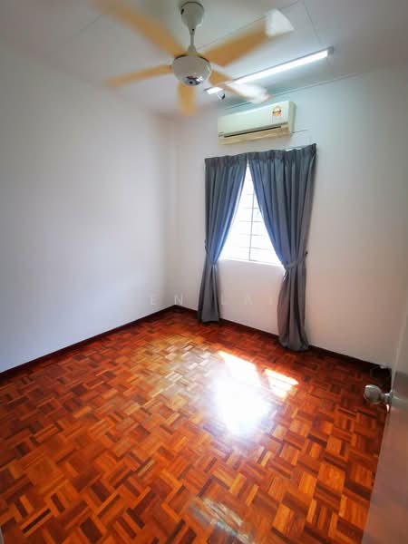 Semi-Detached House for Sale in Setia Impian (Setia Alam) - Ken Lai - Bedroom - PropertyGuru.com.my